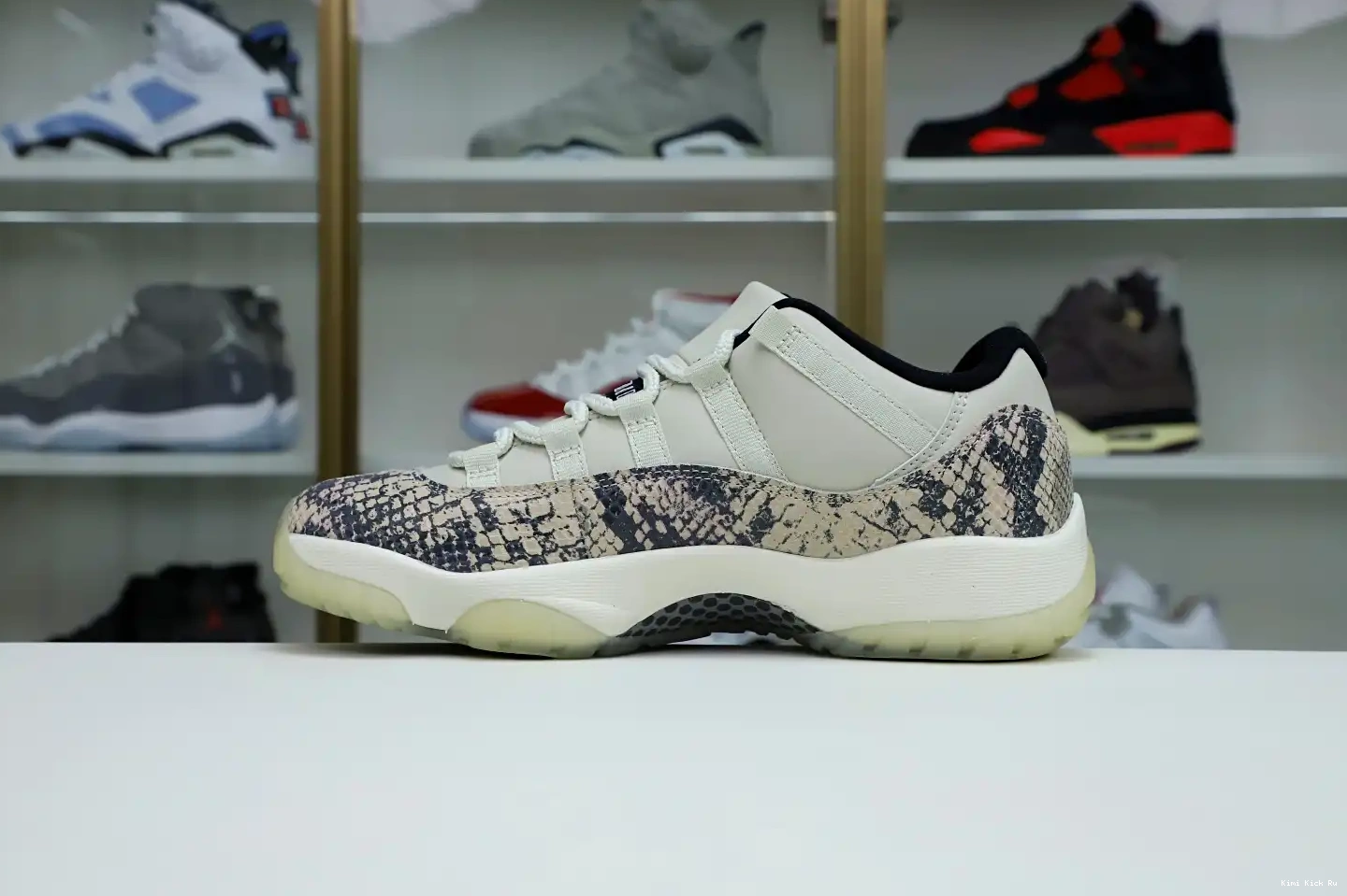 JORDAN LIGHT AIR BONE SNAKESKIN Kimikick LOW 11 0412